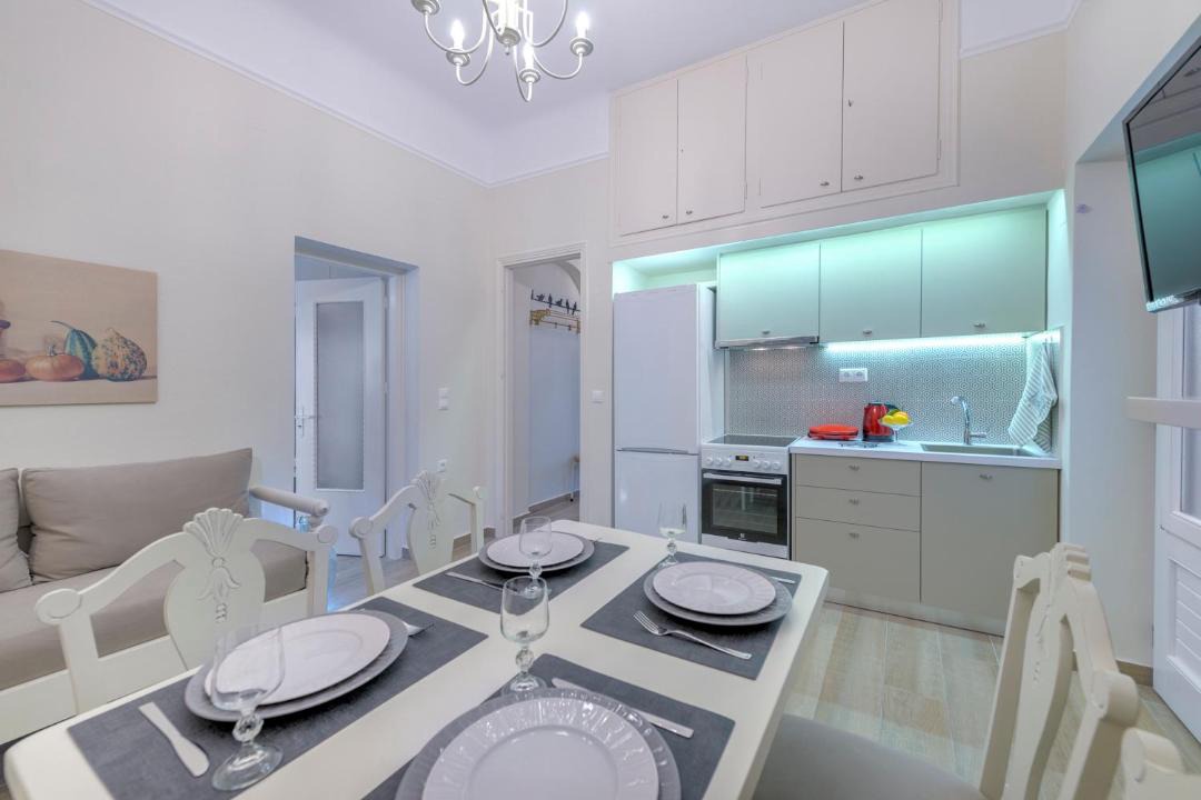 Photo of Livingroom in Ermoupoli