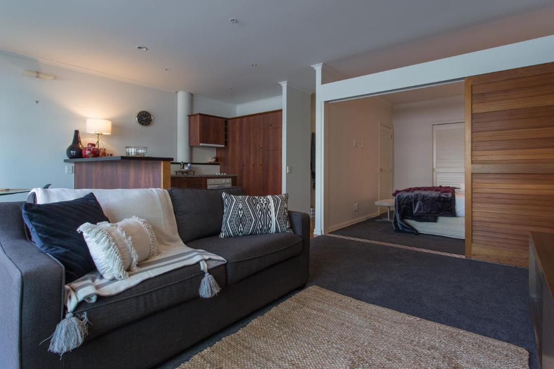 Photo of Livingroom in Auckland Central Business District