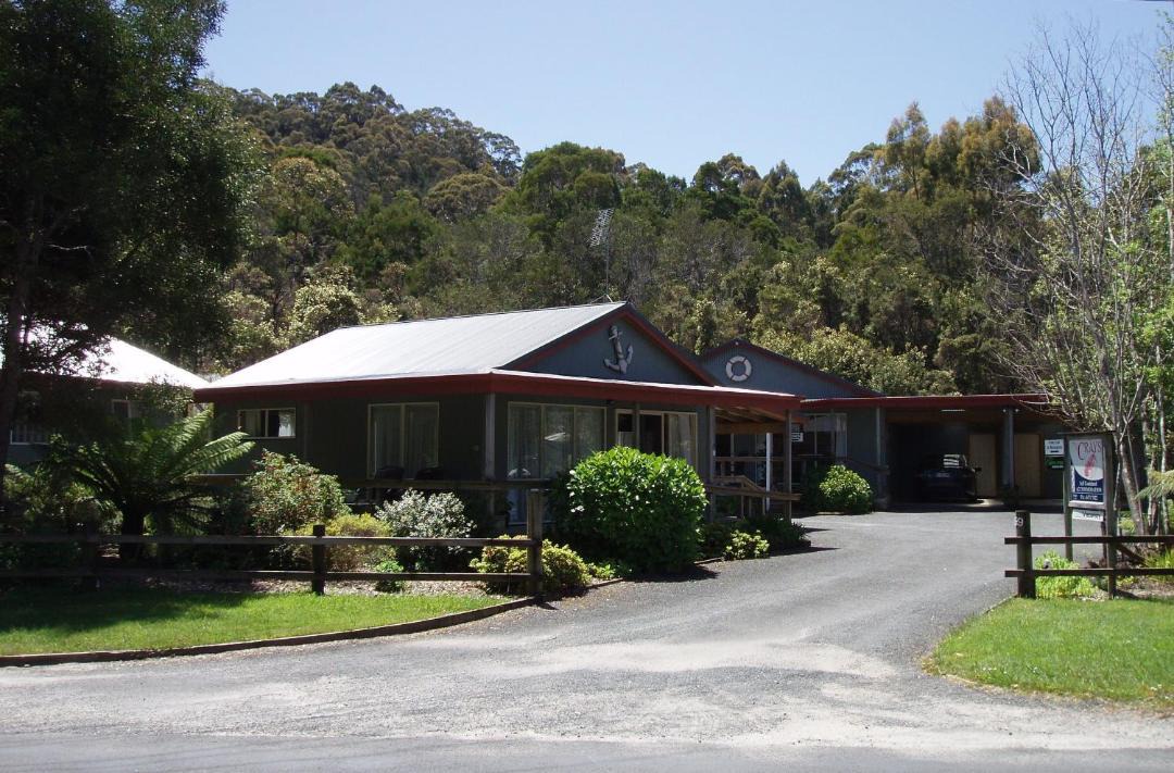 Photo of Others in Strahan