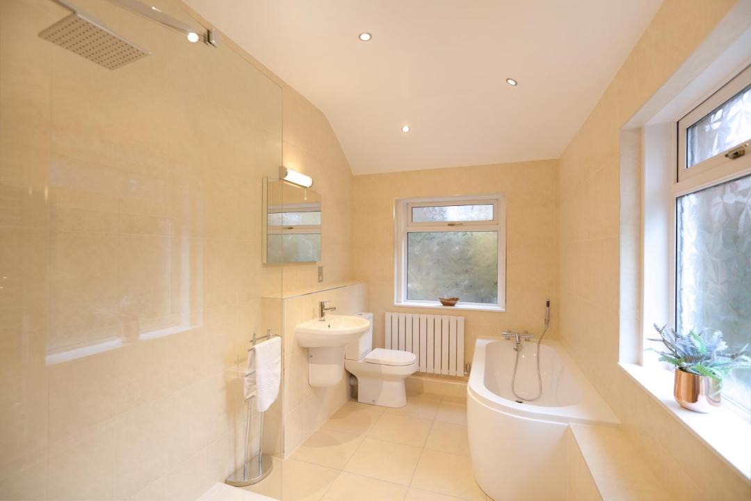 Photo of Bathroom in Newington