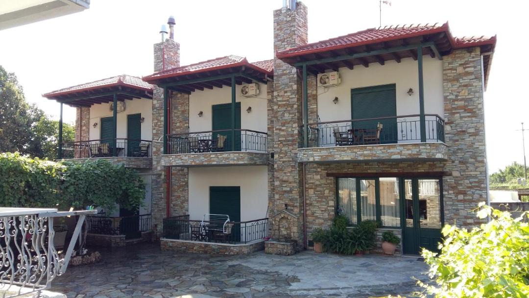 Photo of Buildings in Loutraki