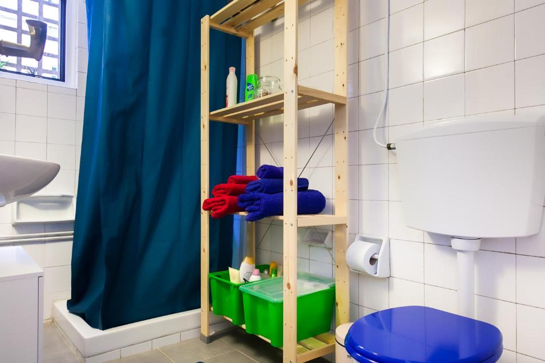 Photo of Bathroom in Mets