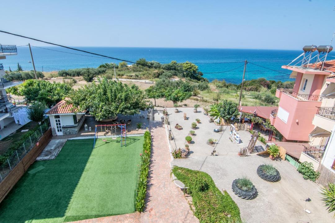 Photo of Others in Lygia