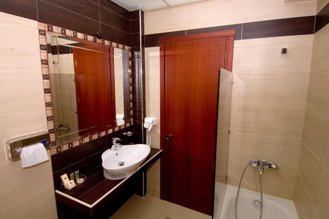Photo of Bathroom in Veroia
