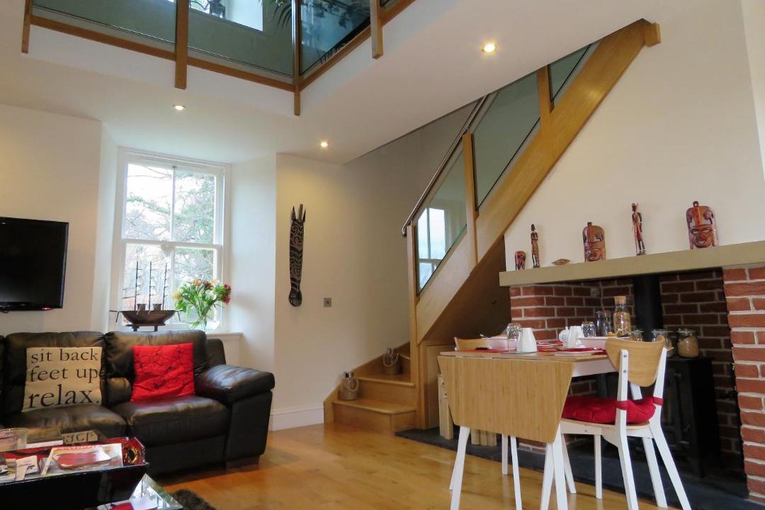 Photo of Livingroom in Melrose