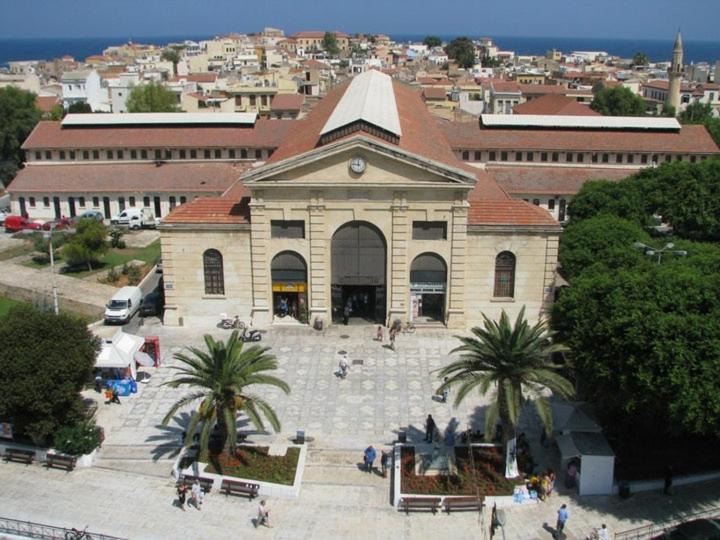 Photo of Buildings in Koum Kapi