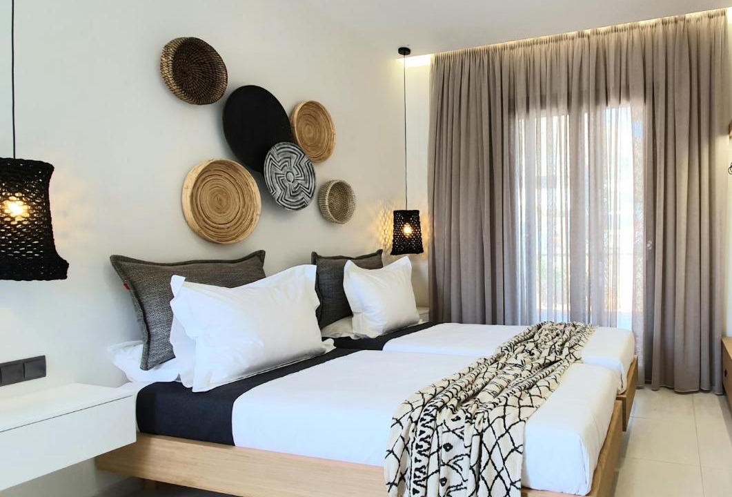 Photo of Others in Pefkos