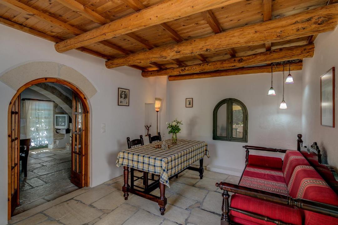 Photo of Livingroom in Douliana