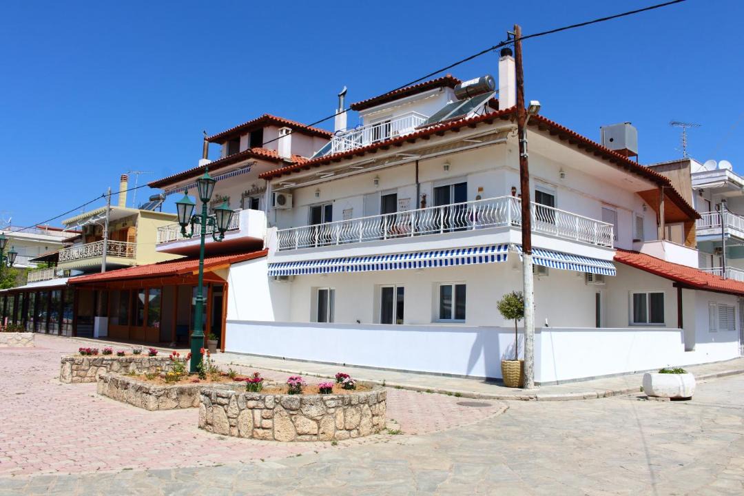 Photo of Others in Paralia Dionysiou