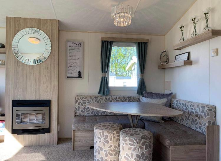 Photo of Livingroom in Prestonpans
