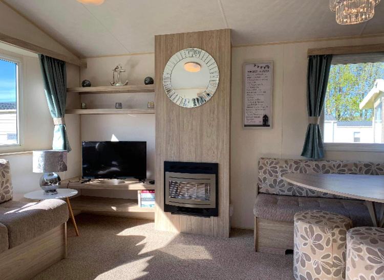 Photo of Livingroom in Prestonpans