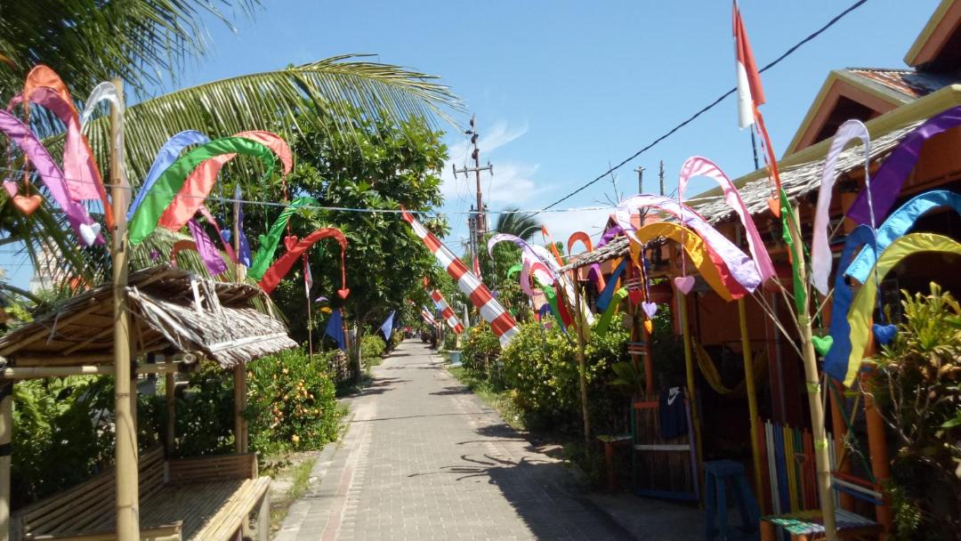 Photo of Others in Bunaken