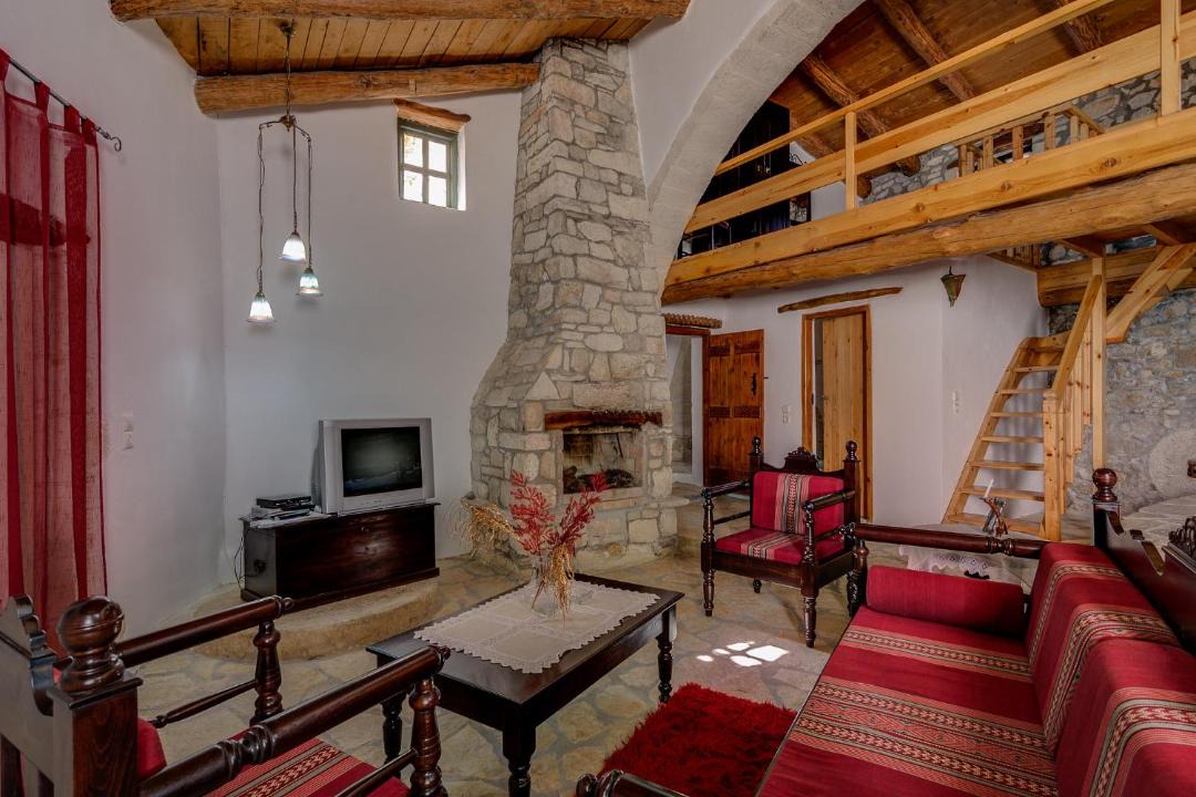 Photo of Livingroom in Douliana