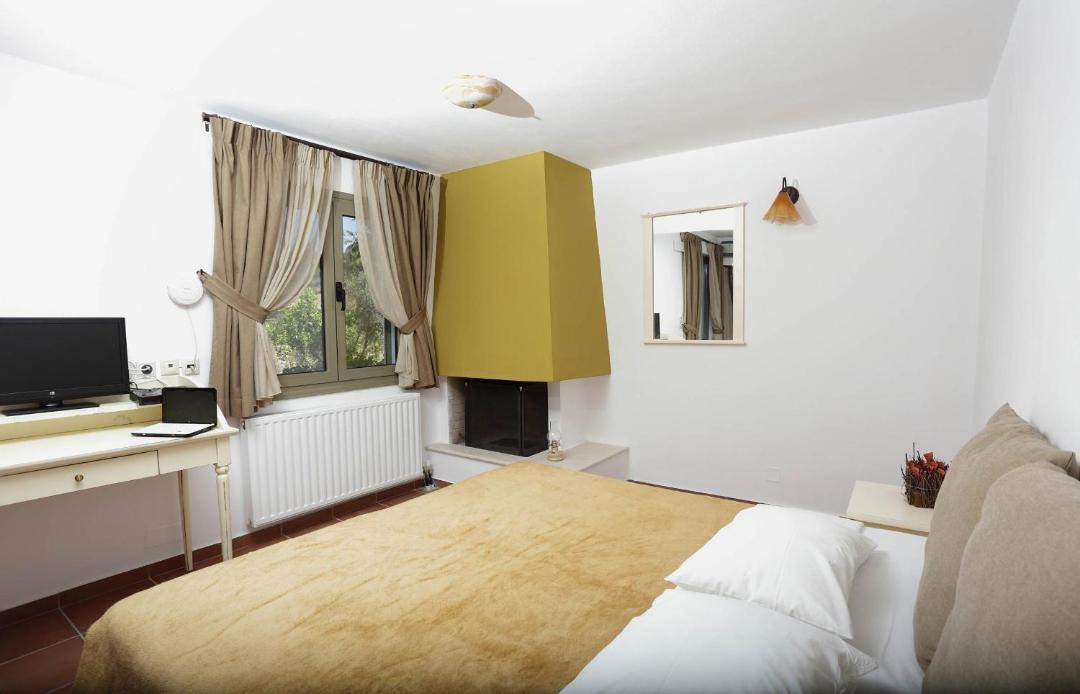 Photo of Bedroom in Achlada