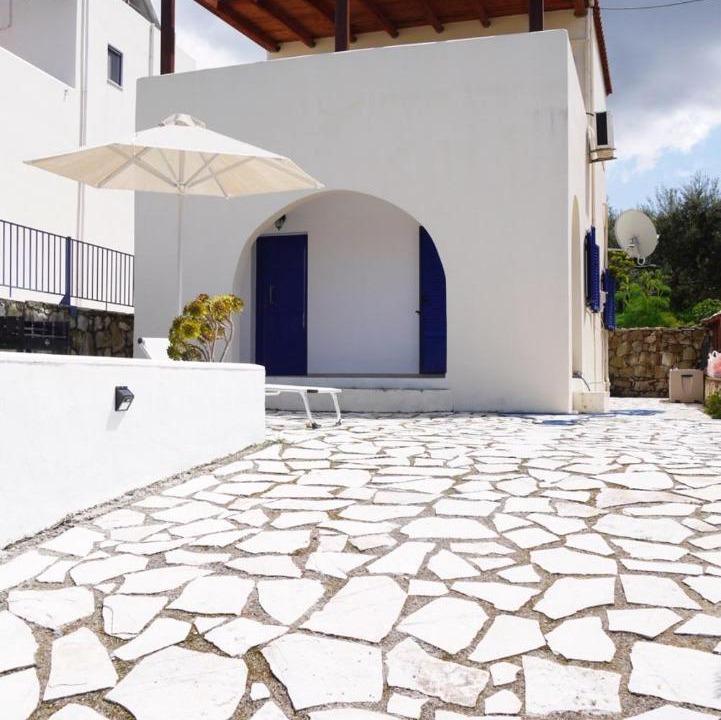 Photo of Others in Kavallos