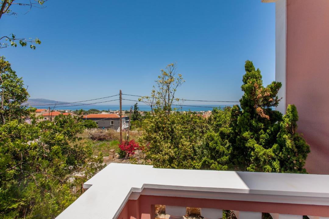 Photo of Others in Pyrgos Psilonerou