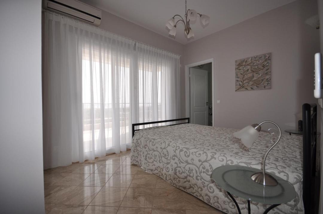 Photo of Bedroom in Kandia