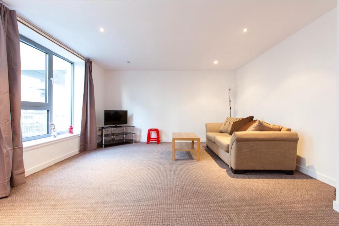 Photo of Livingroom in Newhaven