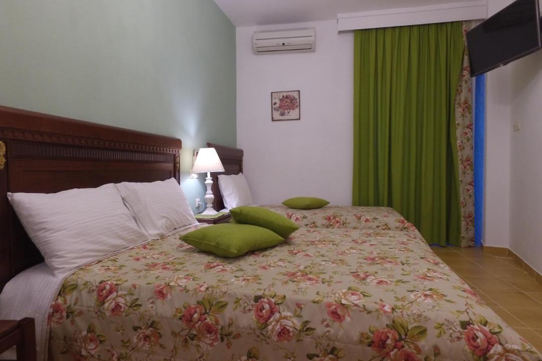 Photo of Others in Neos Marmaras