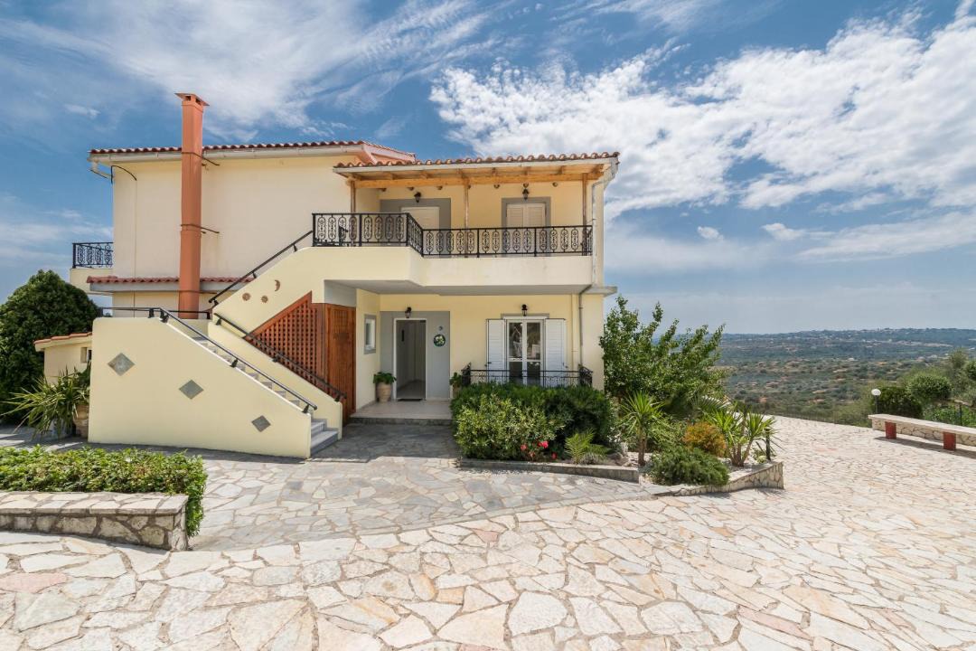 Photo of Buildings in Leivathos