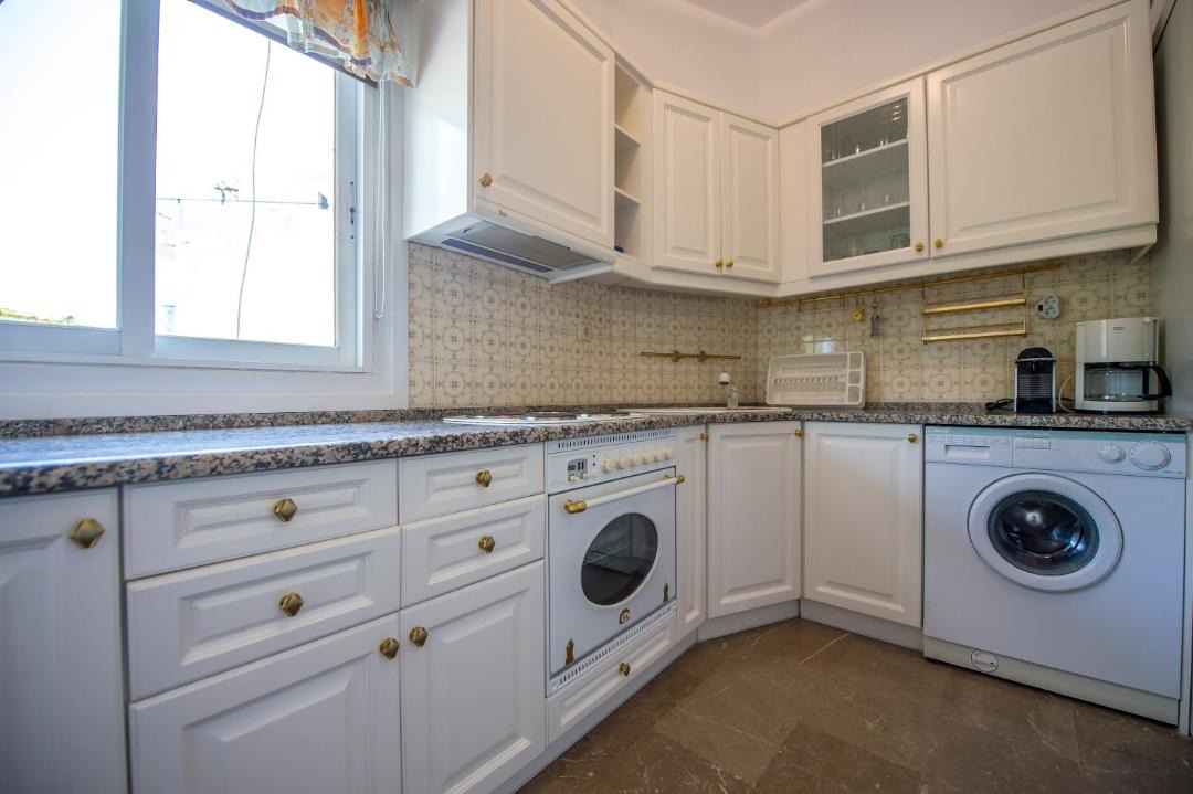 Photo of Kitchen in Varkiza