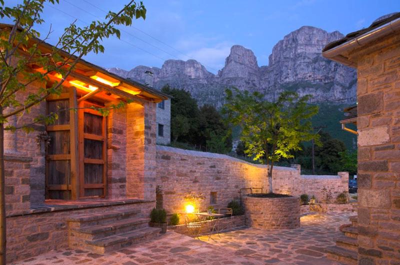 Photo of Buildings in Papigo