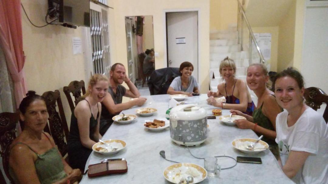 Photo of Human In Picture in Tegalgundil