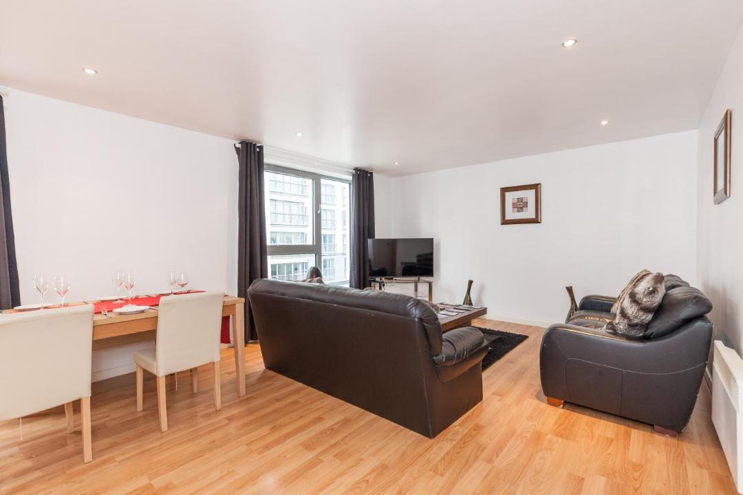 Photo of Livingroom in Newhaven