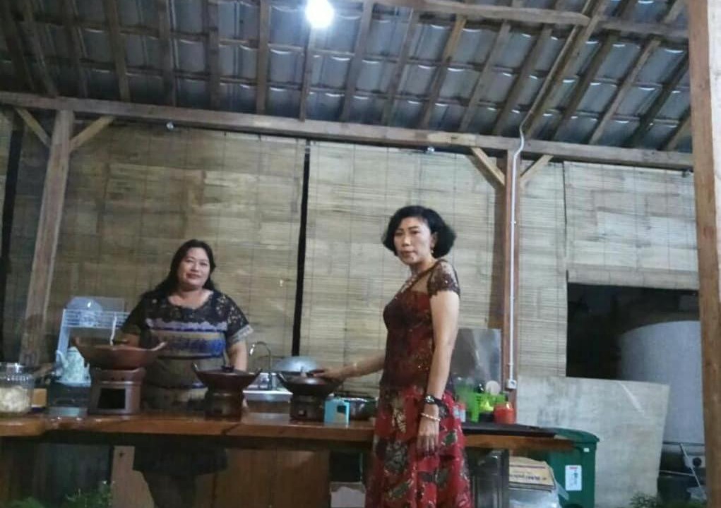 Photo of Human In Picture in Malioboro