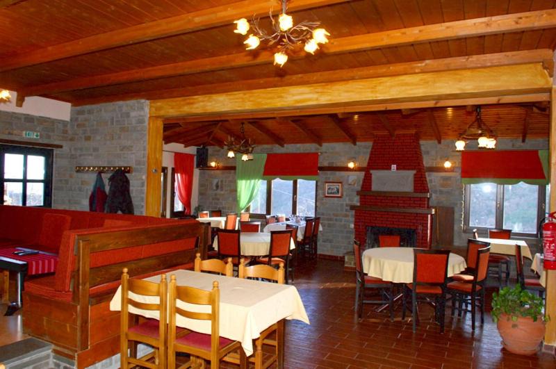 Photo of Kitchen in Alatopetra