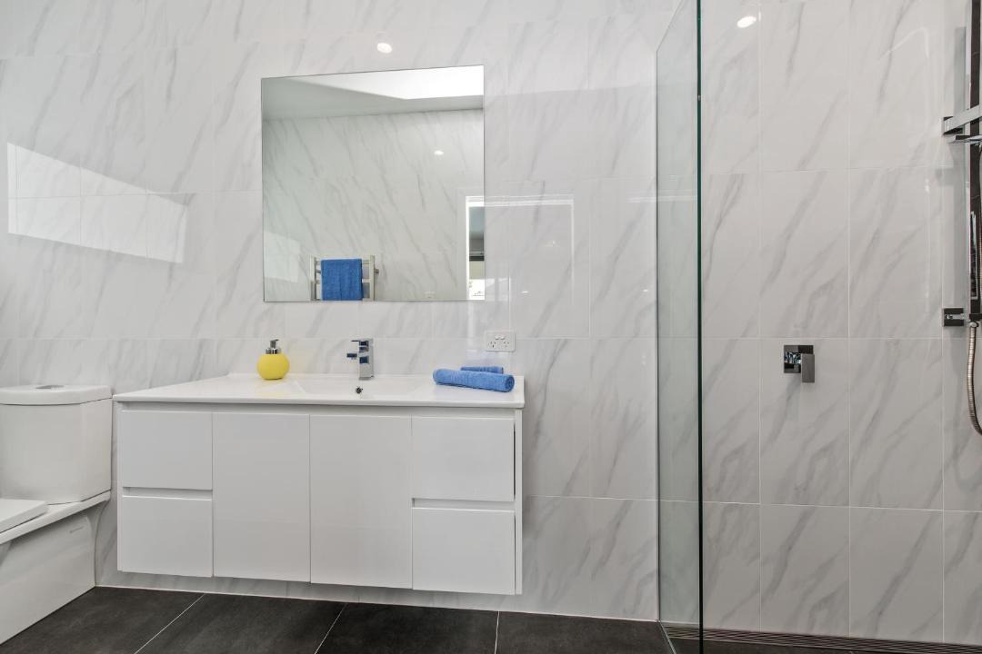 Photo of Bathroom in Longford