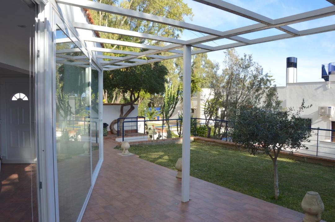 Photo of Others in Addaura