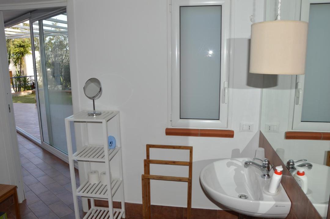 Photo of Bathroom in Addaura