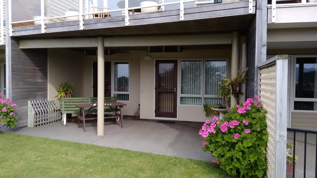 Photo of Buildings in Paraparaumu Beach