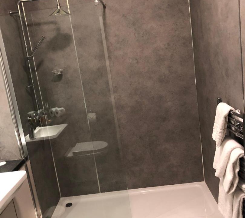 Photo of Bathroom in Melrose