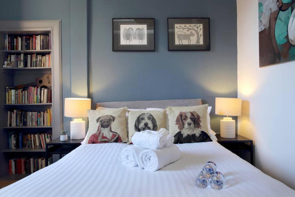 Photo of Bedroom in Restalrig