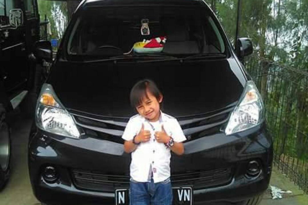 Photo of Human In Picture in Tosari