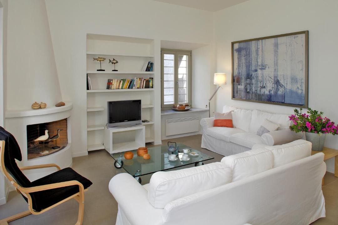 Photo of Livingroom in Batsi