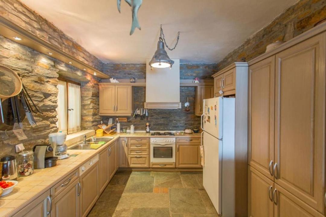 Photo of Kitchen in Koundouros