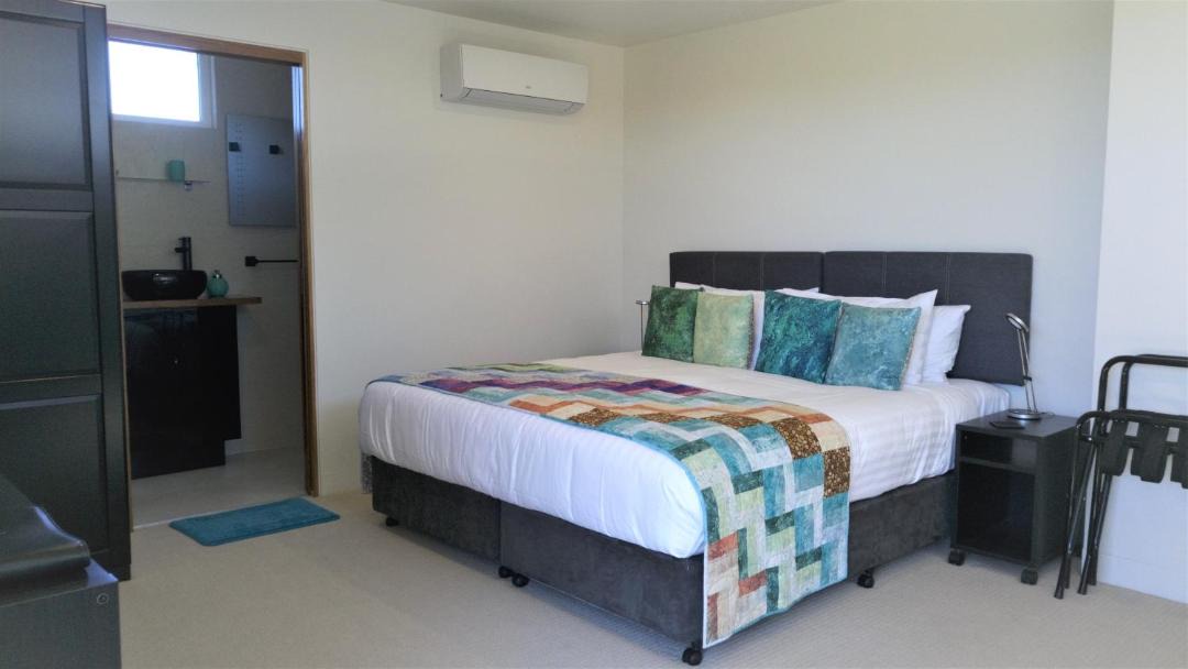 Photo of Bedroom in Coles Bay