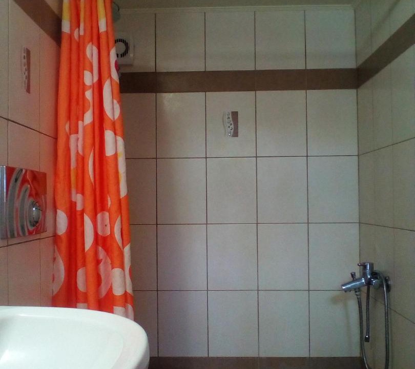 Photo of Bathroom in Mires