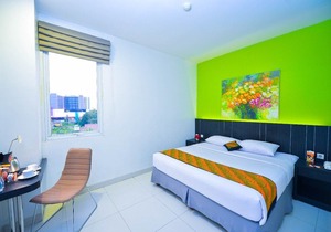 J Hotel - Bandara Soekarno Hatta