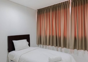 Luxurious and Comfy 2Br Paddington Heights Alam Sutera Apartment