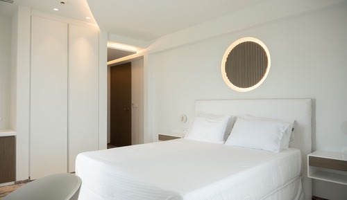 Premium Delight, 1 Queen Bed