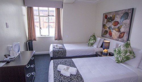 Twin, Double & Single Ensuite