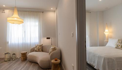 One-Bedroom Apartment with Balcony