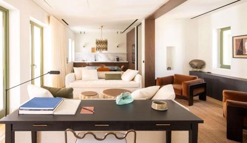 Presidential King Suite with Queen Bed