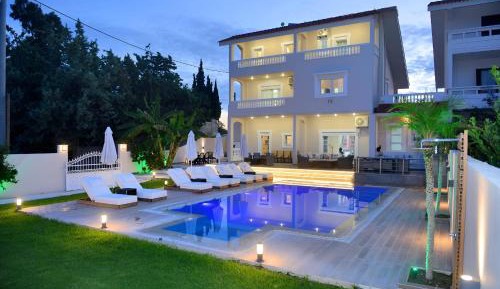 Villa with Private Pool