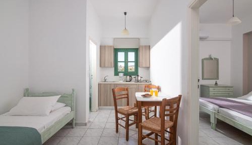 Family One Bedroom Apartment with Garden or Pool View