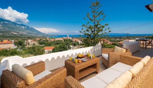 Villa with Sea View